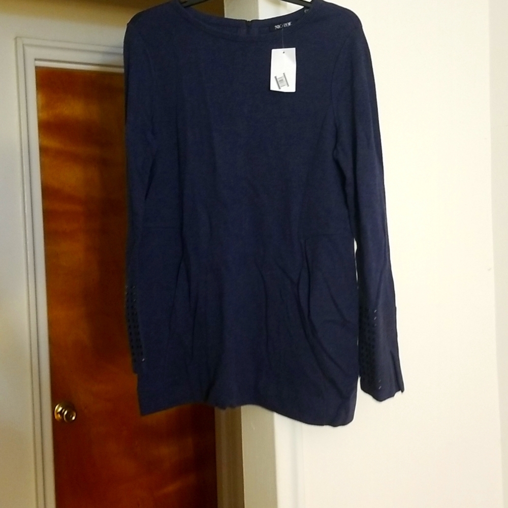Brand New Nic+Zoe Blue Top